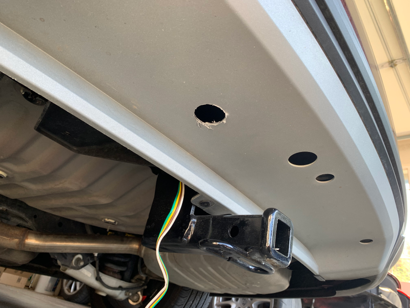 Illustration for article titled How To Make A Trailer Wiring Plug Look Not Awful